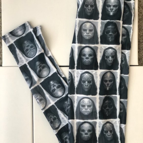 XS BlackMilk Death Eater HWMF Leggings - Picture 3 of 4